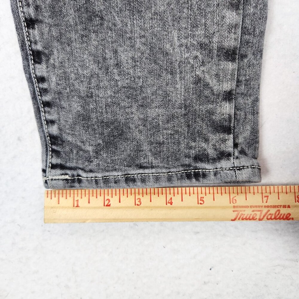 True Religion Women's Straight Leg Jeans in Acid Wash Gray - Picture 6 of 11